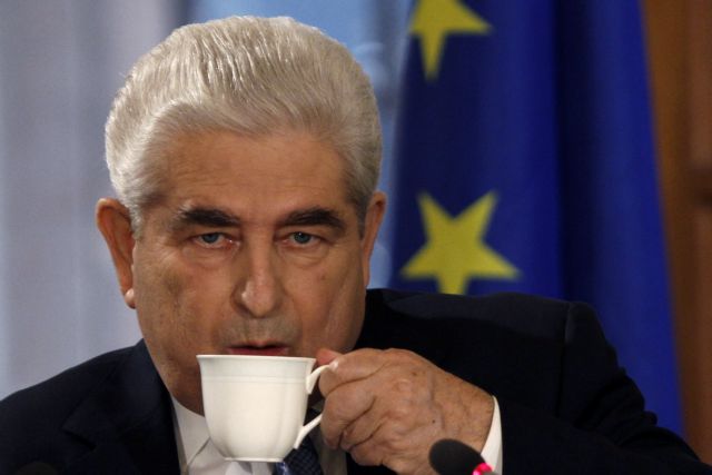 Δεν τίθεται ζήτημα εξόδου της Κύπρου από το ευρώ ξεκαθαρίζει η κυβέρνηση